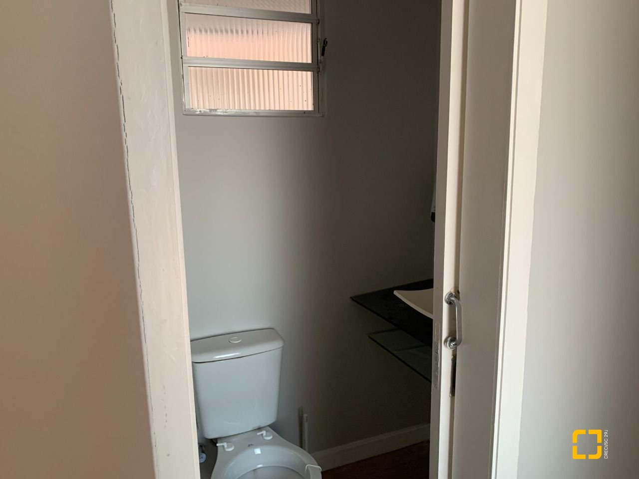 Casa com 200m², 4 quartos (sendo 1 suíte), 4 garagens, no bairro Santa Mônica em Florianópolis