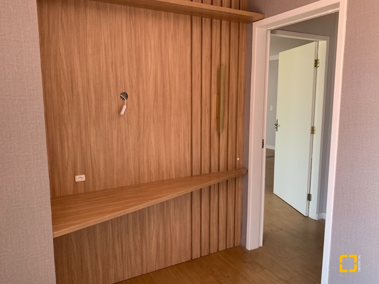 Casa com 200m², 4 quartos (sendo 1 suíte), 4 garagens, no bairro Santa Mônica em Florianópolis