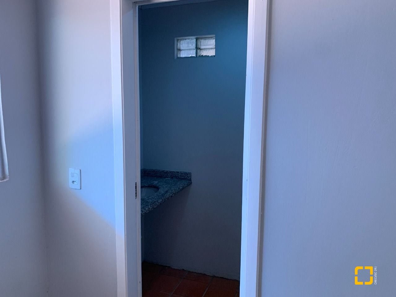 Casa com 200m², 4 quartos (sendo 1 suíte), 4 garagens, no bairro Santa Mônica em Florianópolis