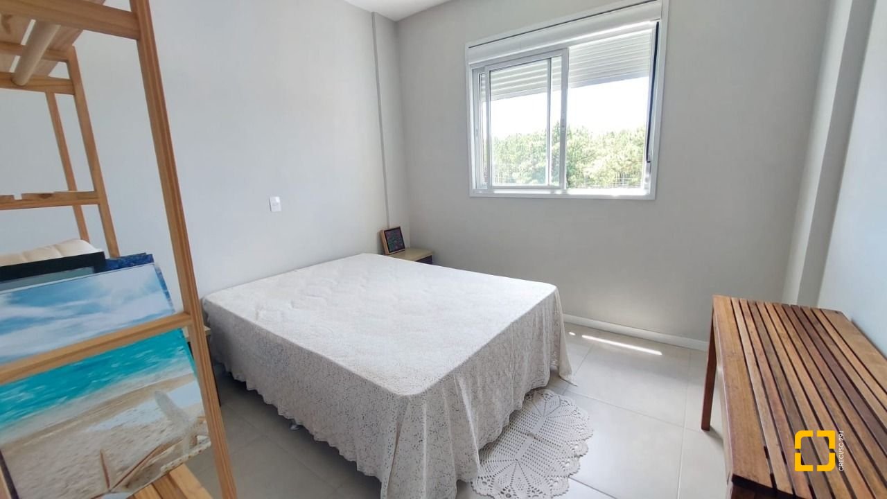 Apartamento com 93m², 4 quartos (sendo 1 suíte), 2 garagens, no bairro Campeche em Florianópolis