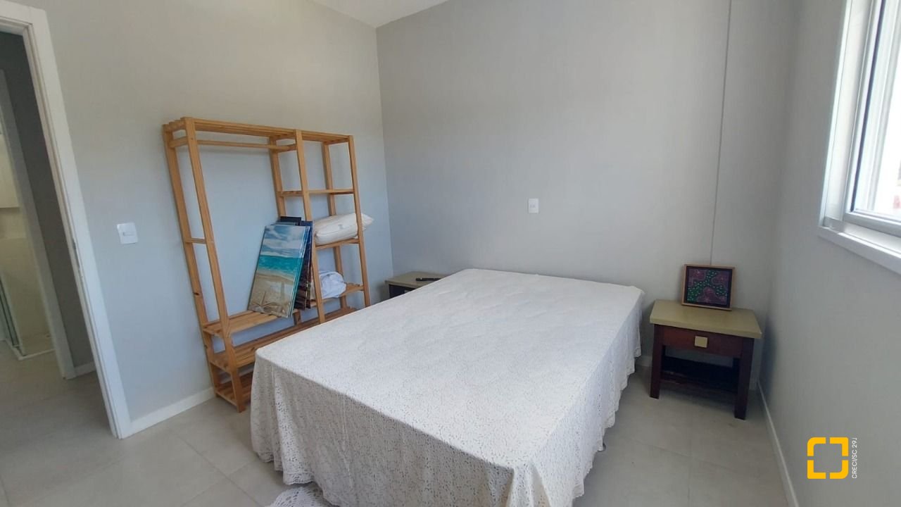 Apartamento com 93m², 4 quartos (sendo 1 suíte), 2 garagens, no bairro Campeche em Florianópolis