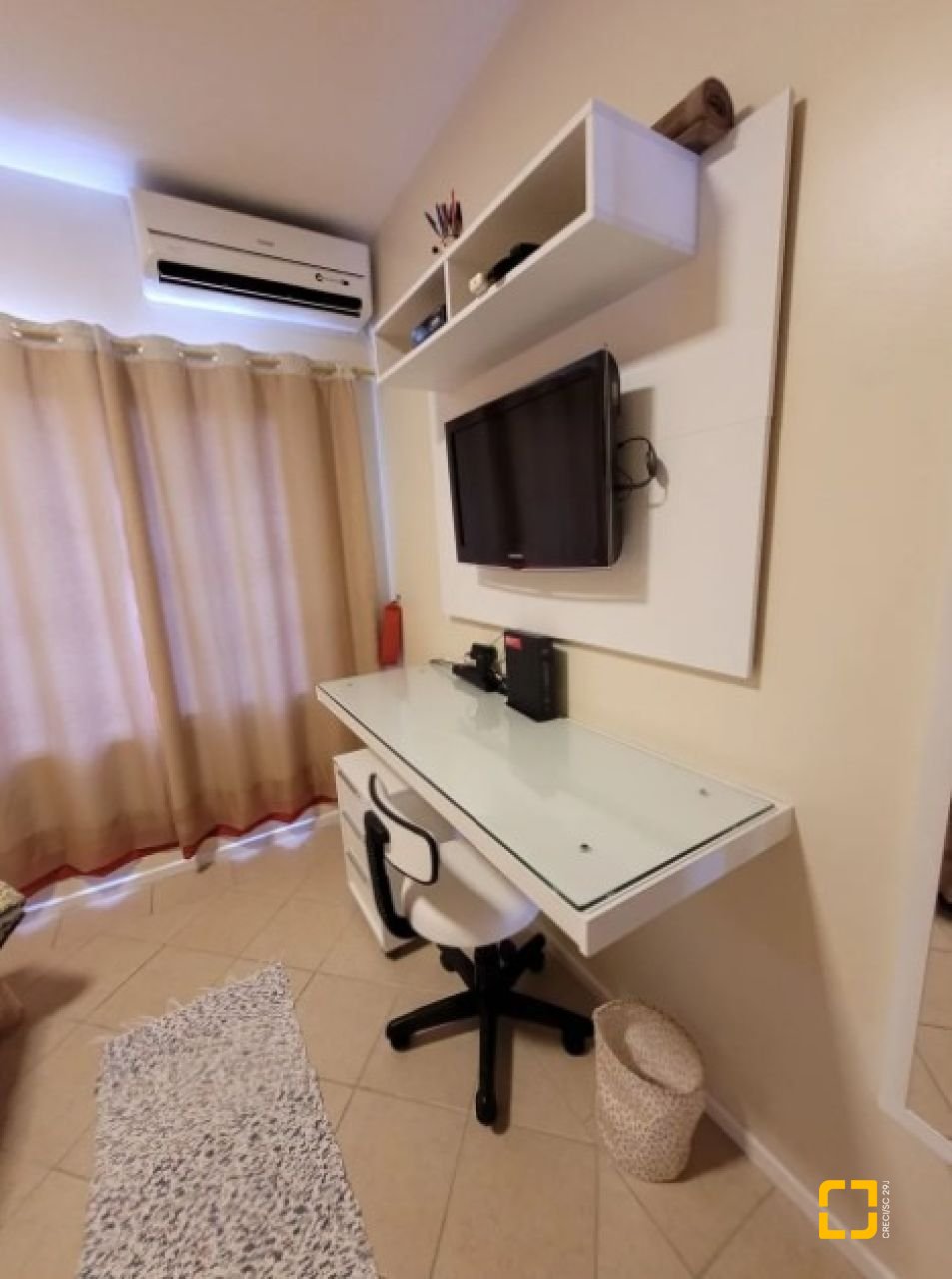 Apartamento com 43m², 1 quarto, 1 garagem, no bairro Praia Brava em Florianópolis