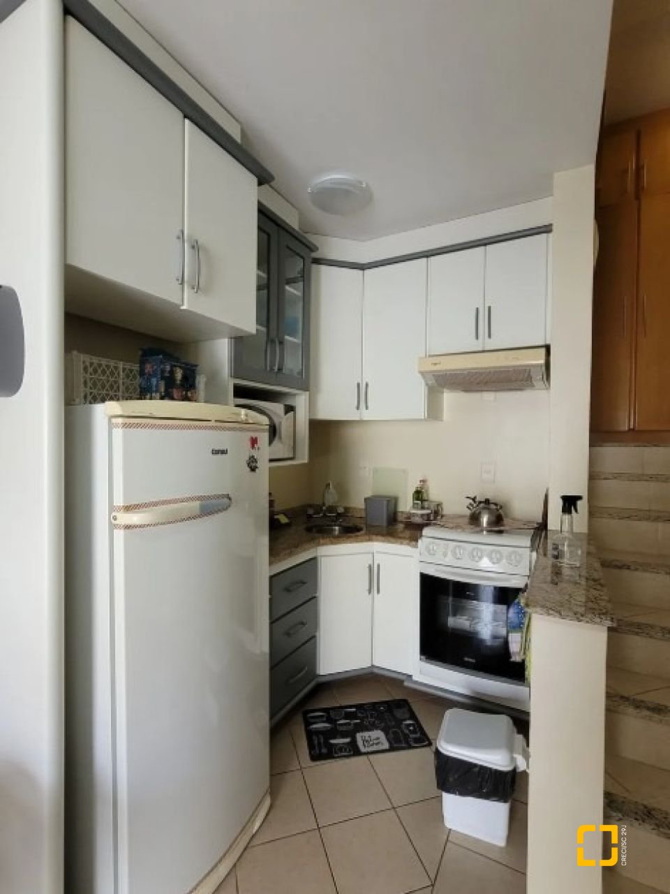 Apartamento com 43m², 1 quarto, 1 garagem, no bairro Praia Brava em Florianópolis