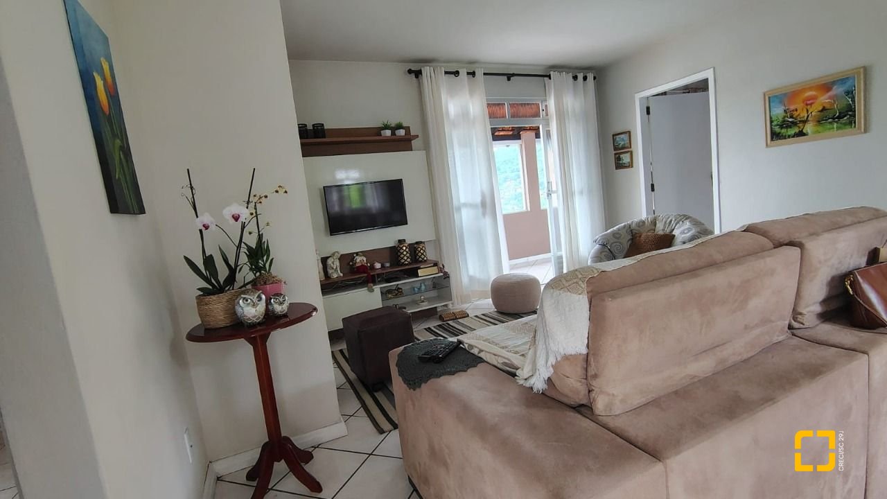 Casa com 176m², 3 quartos, 1 garagem, no bairro Monte Verde em Florianópolis