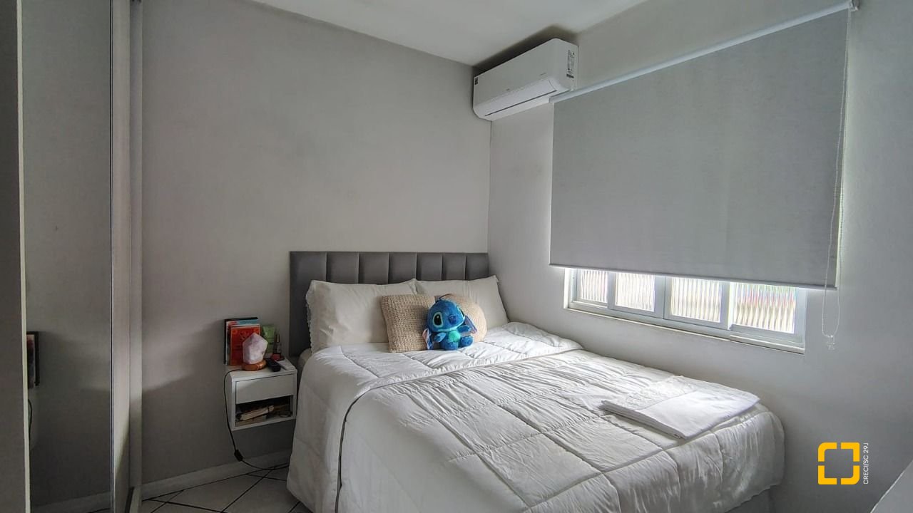 Casa com 176m², 3 quartos, 1 garagem, no bairro Monte Verde em Florianópolis