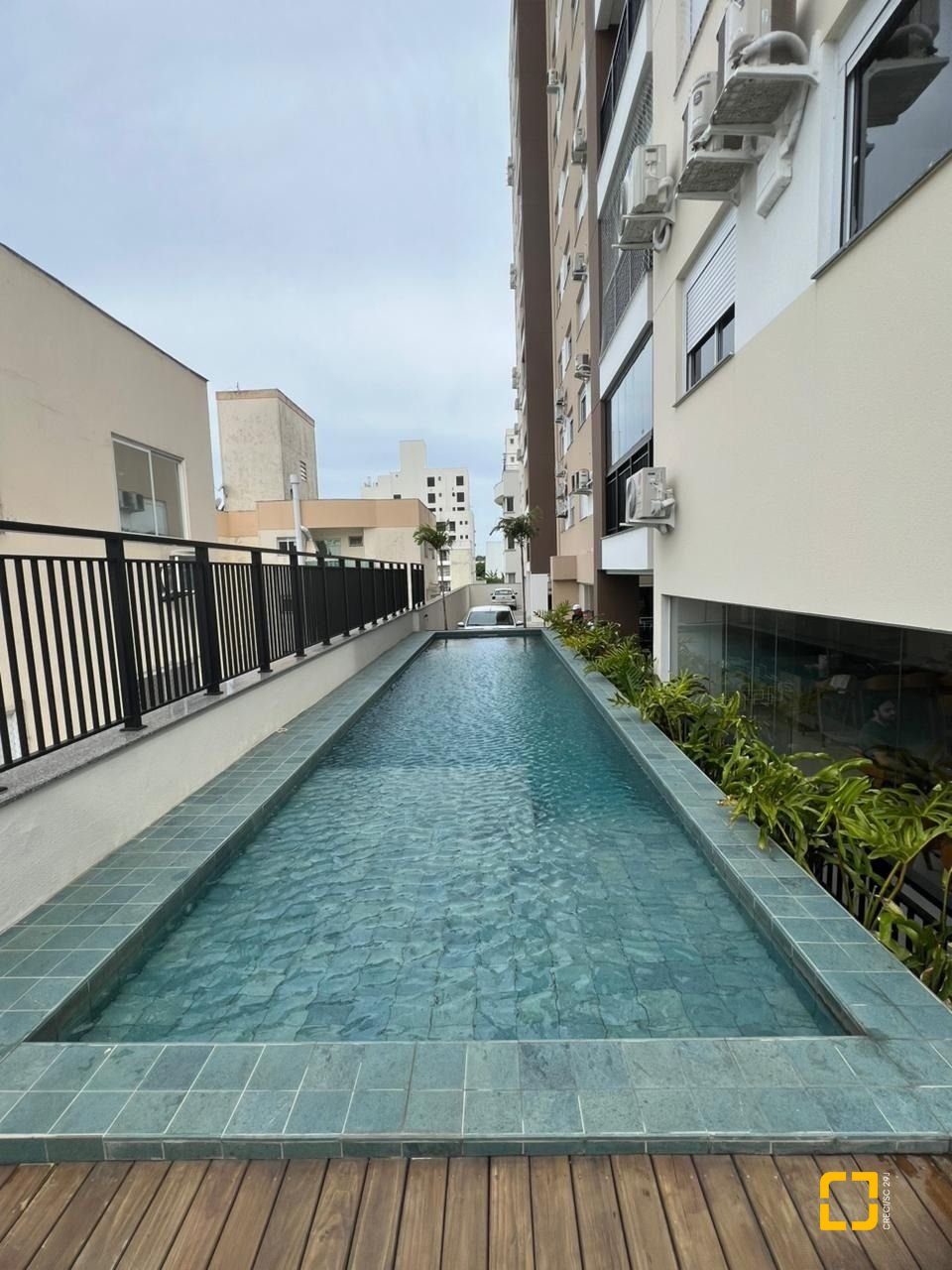 Apartamento com 56m², 3 quartos (sendo 1 suíte), 1 garagem, no bairro Pedra Branca em Palhoça
