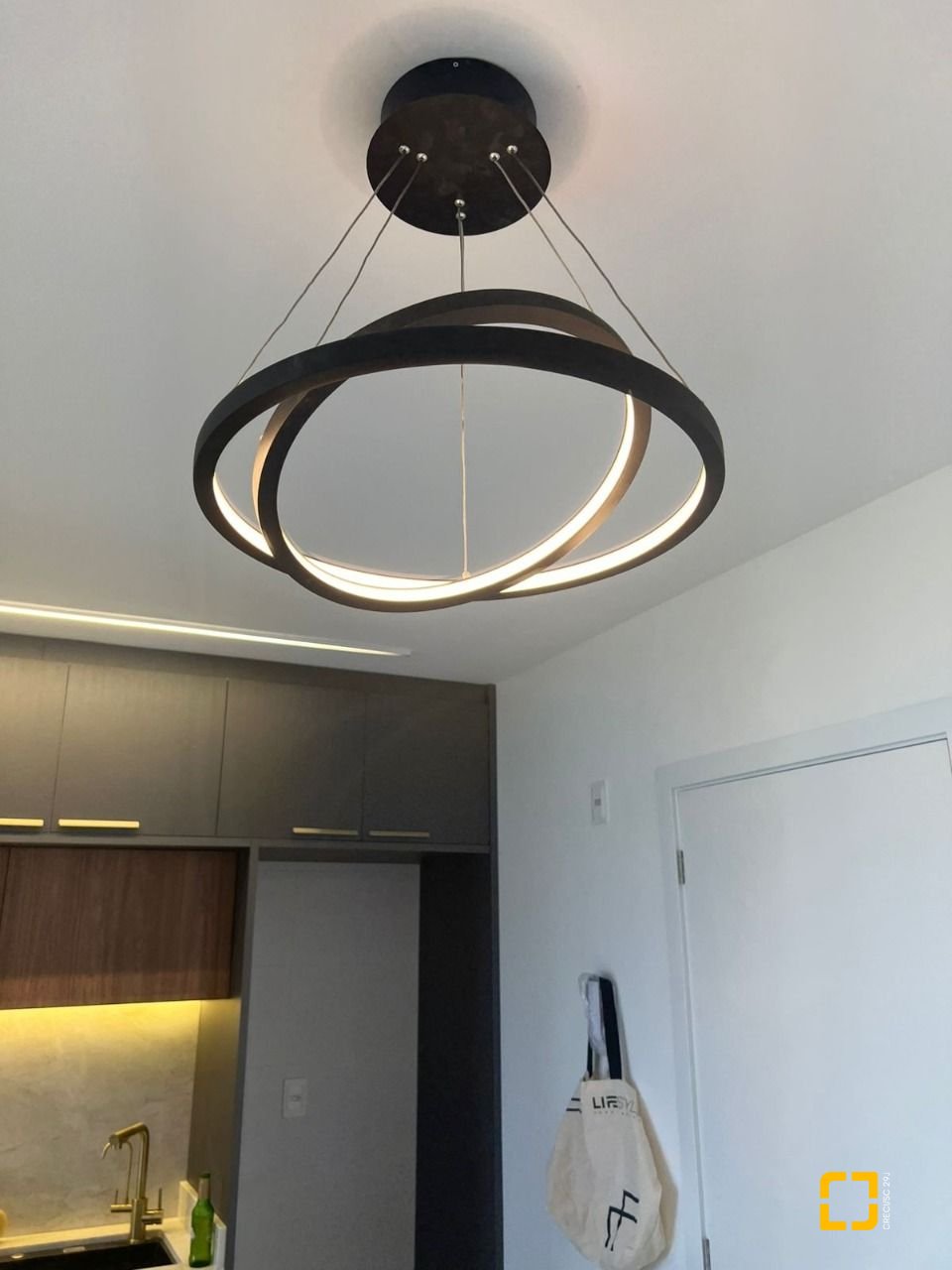 Apartamento com 56m², 3 quartos (sendo 1 suíte), 1 garagem, no bairro Pedra Branca em Palhoça