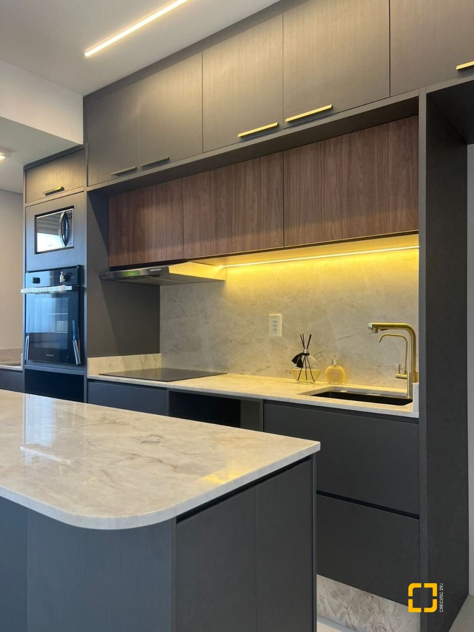 Apartamento com 56m², 3 quartos (sendo 1 suíte), 1 garagem, no bairro Pedra Branca em Palhoça