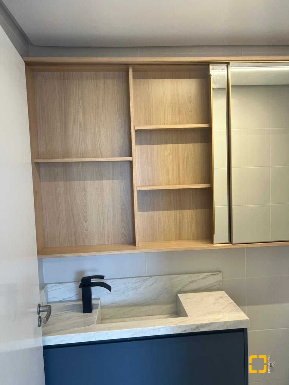 Apartamento com 56m², 2 quartos (sendo 1 suíte), 1 garagem, no bairro Pedra Branca em Palhoça