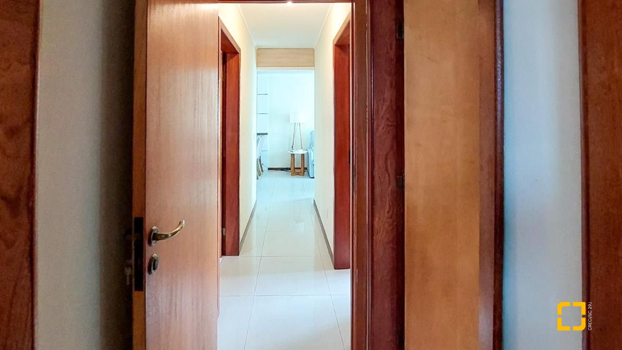 Cobertura com 112m², 4 quartos (sendo 1 suíte), 2 garagens, no bairro Trindade em Florianópolis