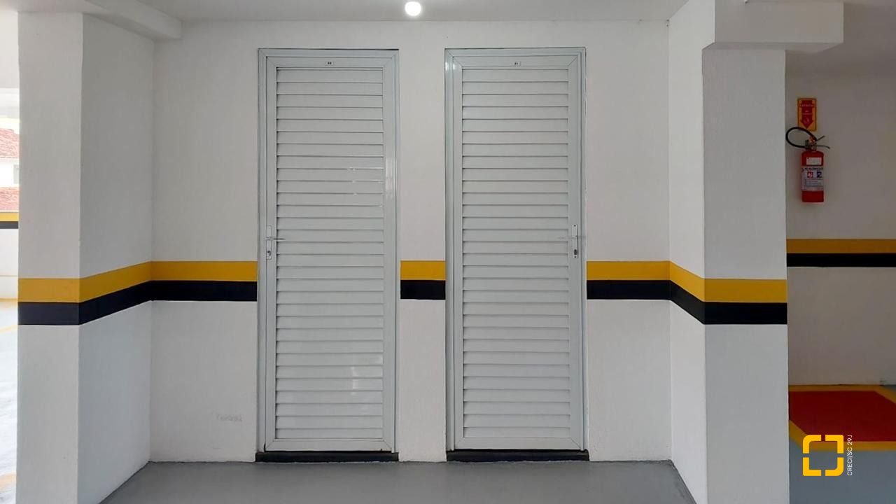 Cobertura com 112m², 4 quartos (sendo 1 suíte), 2 garagens, no bairro Trindade em Florianópolis