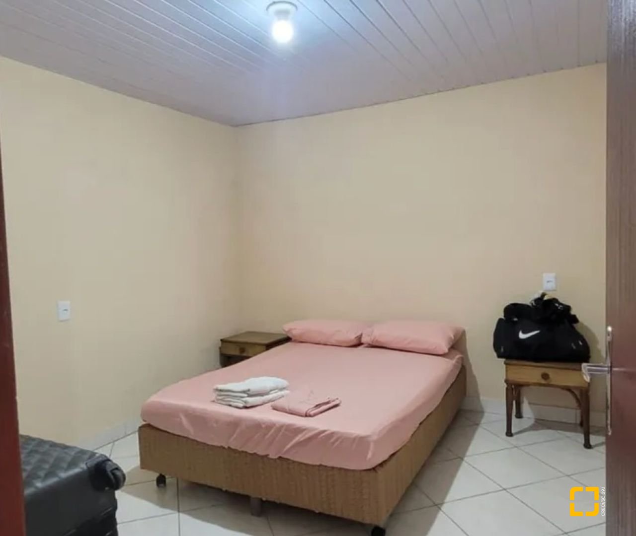 Casa de Condomínio com 36m², 1 quarto, 1 garagem, no bairro Ingleses em Florianópolis