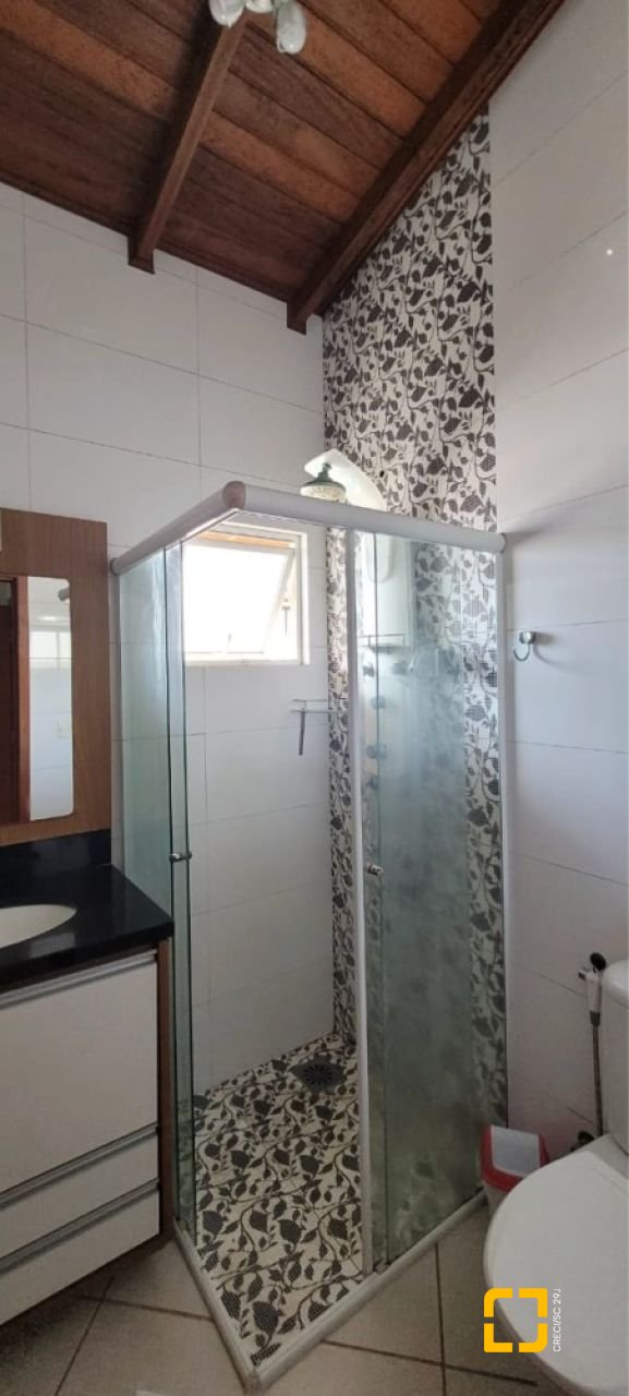 Apartamento com 79m², 3 quartos (sendo 1 suíte), 1 garagem, no bairro Santinho em Florianópolis