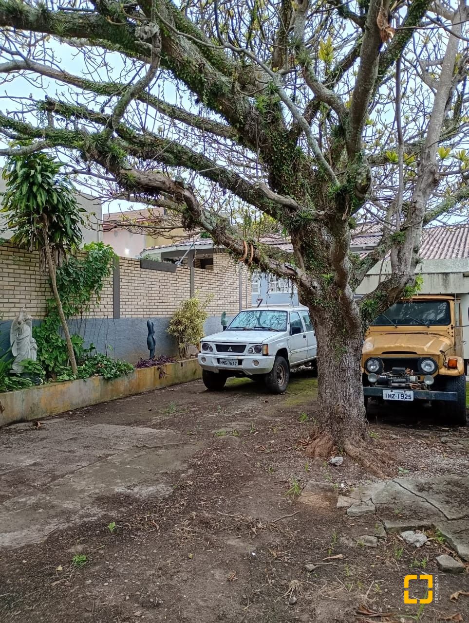 Casa de Condomínio com 220m², 8 quartos (sendo 4 suítes), 3 garagens, no bairro Ingleses em Florianópolis