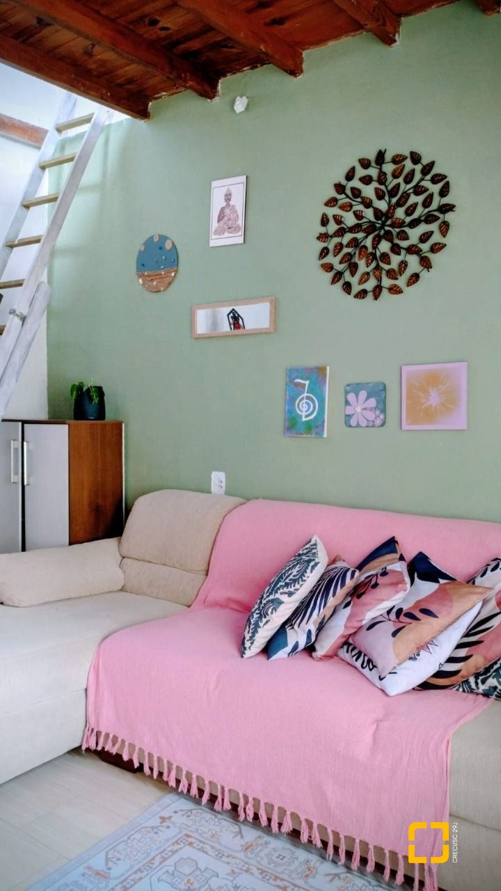 Casa com 54m², 3 quartos, 1 garagem, no bairro Barra do Sambaqui em Florianópolis