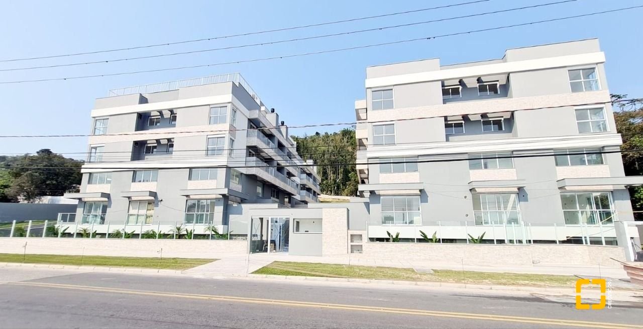 Loft com 43m², 1 quarto (sendo 1 suíte), 1 garagem, no bairro Ribeirão da Ilha em Florianópolis