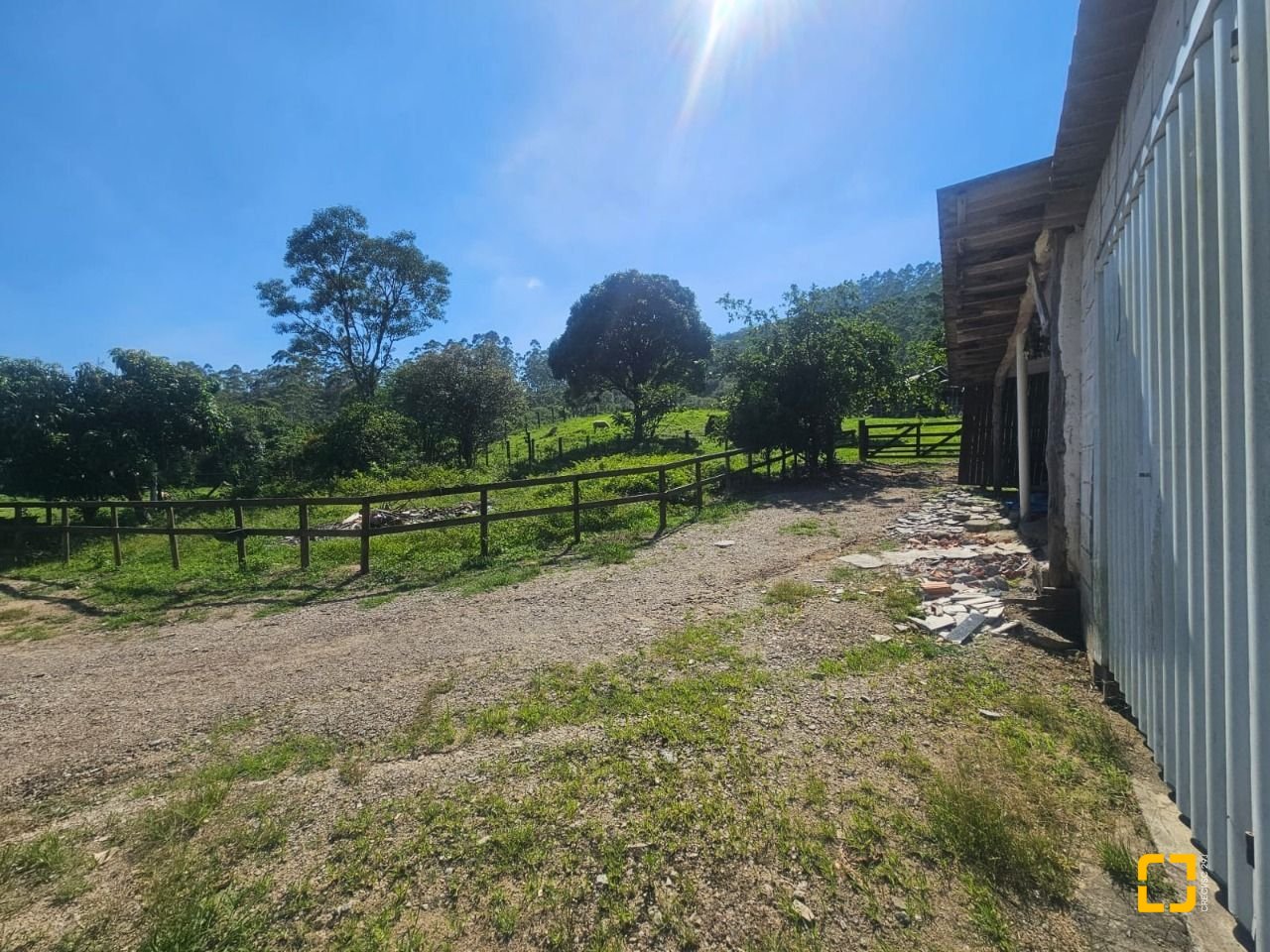 Sítio com 3699m², 2 quartos, no bairro Fazenda em Biguaçu