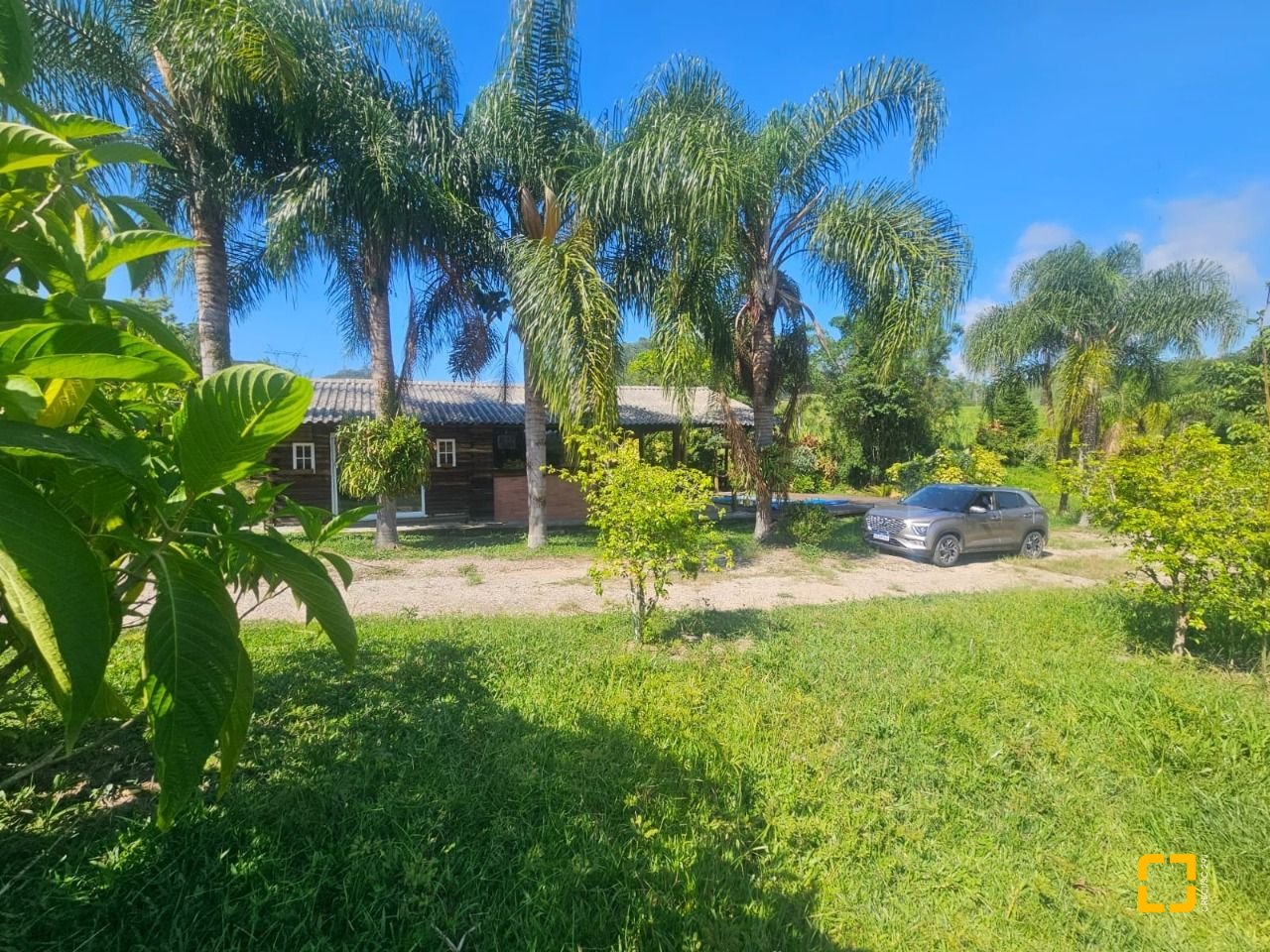 Sítio com 3699m², 2 quartos, no bairro Fazenda em Biguaçu