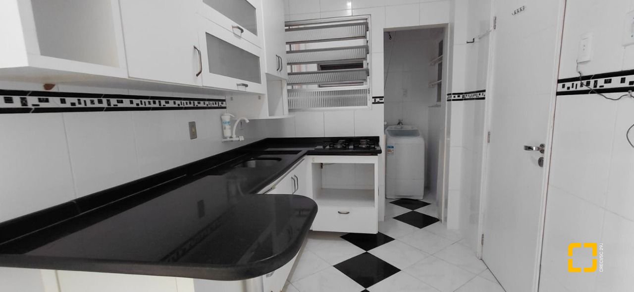 Apartamento com 46m², 2 quartos, no bairro Centro em Florianópolis