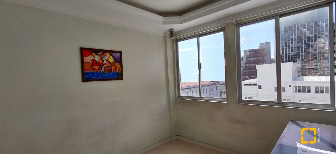 Apartamento com 46m², 2 quartos, no bairro Centro em Florianópolis