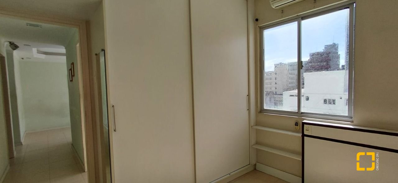 Apartamento com 46m², 2 quartos, no bairro Centro em Florianópolis