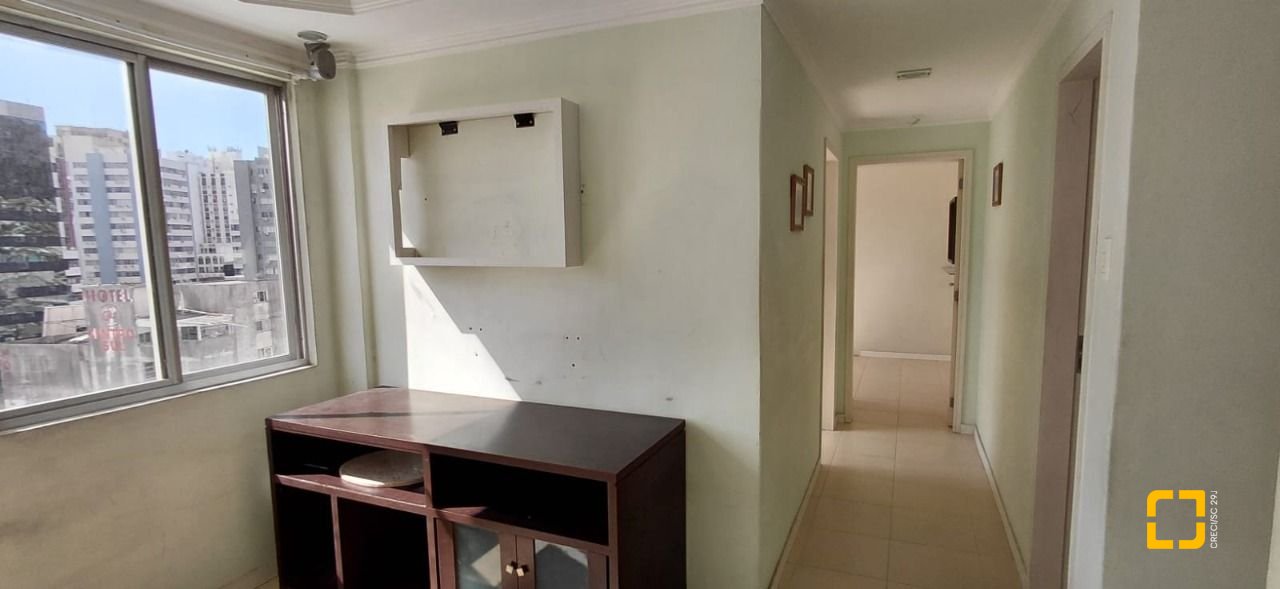 Apartamento com 46m², 2 quartos, no bairro Centro em Florianópolis