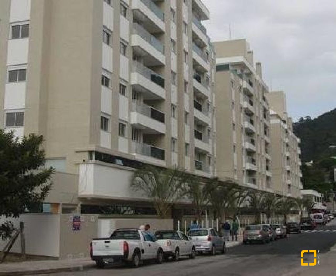 Cobertura com 116m², 6 quartos (sendo 3 suítes), 2 garagens, no bairro Trindade em Florianópolis