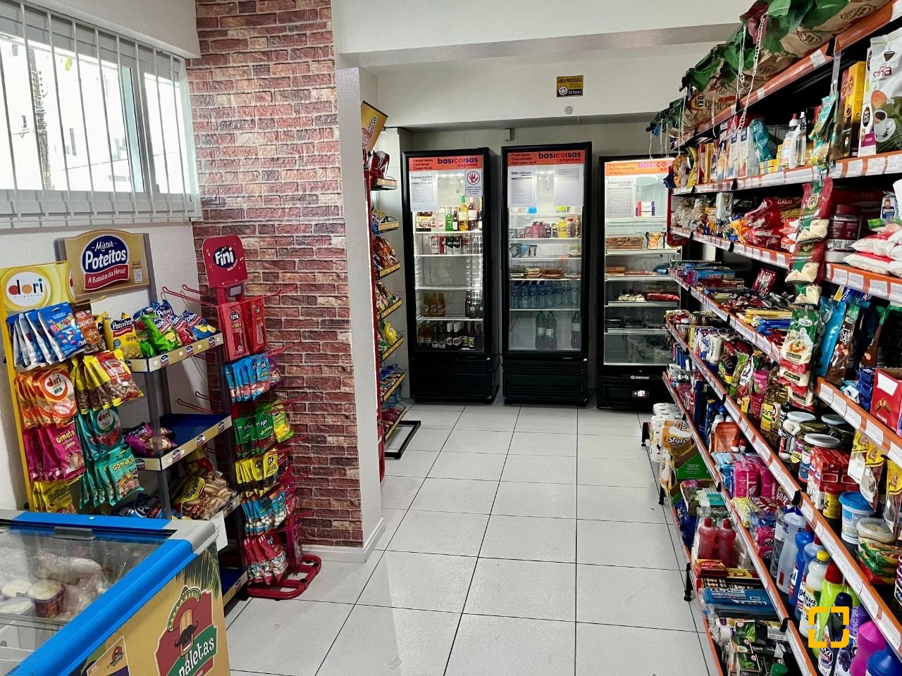 Cobertura com 116m², 6 quartos (sendo 3 suítes), 2 garagens, no bairro Trindade em Florianópolis