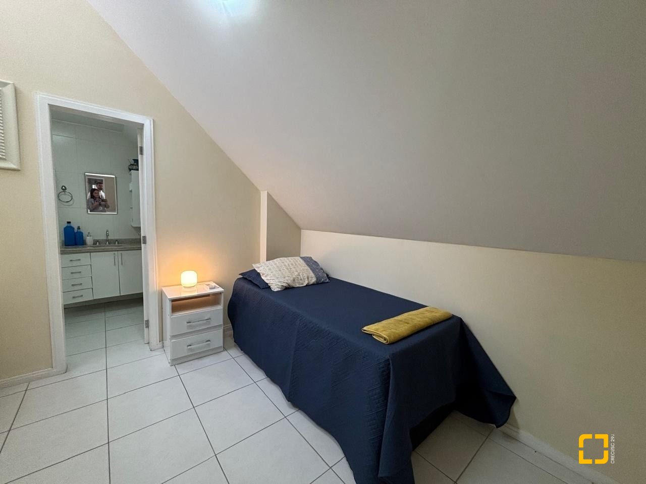 Cobertura com 116m², 6 quartos (sendo 3 suítes), 2 garagens, no bairro Trindade em Florianópolis