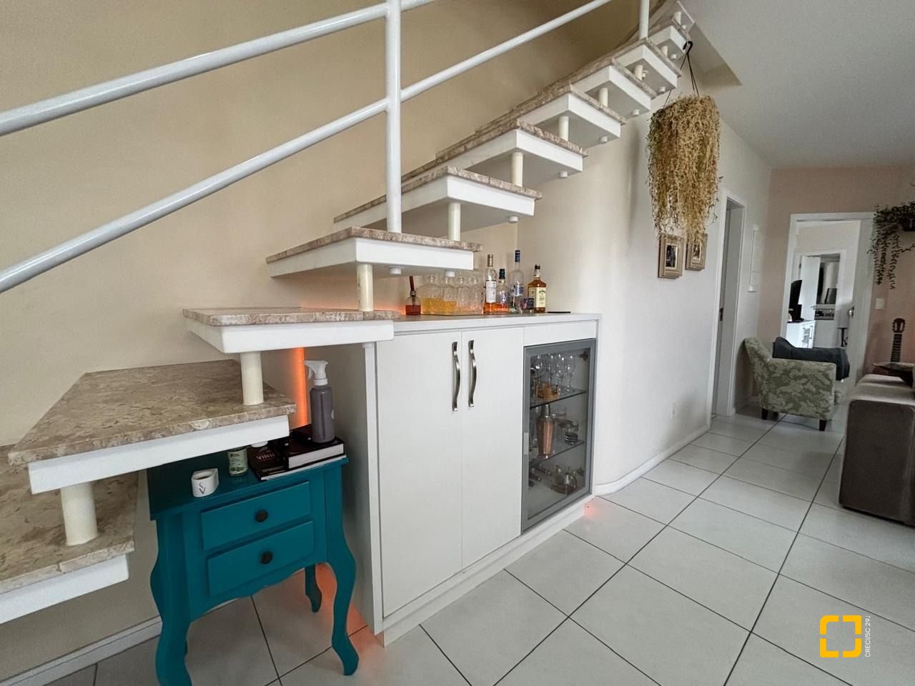 Cobertura com 116m², 6 quartos (sendo 3 suítes), 2 garagens, no bairro Trindade em Florianópolis