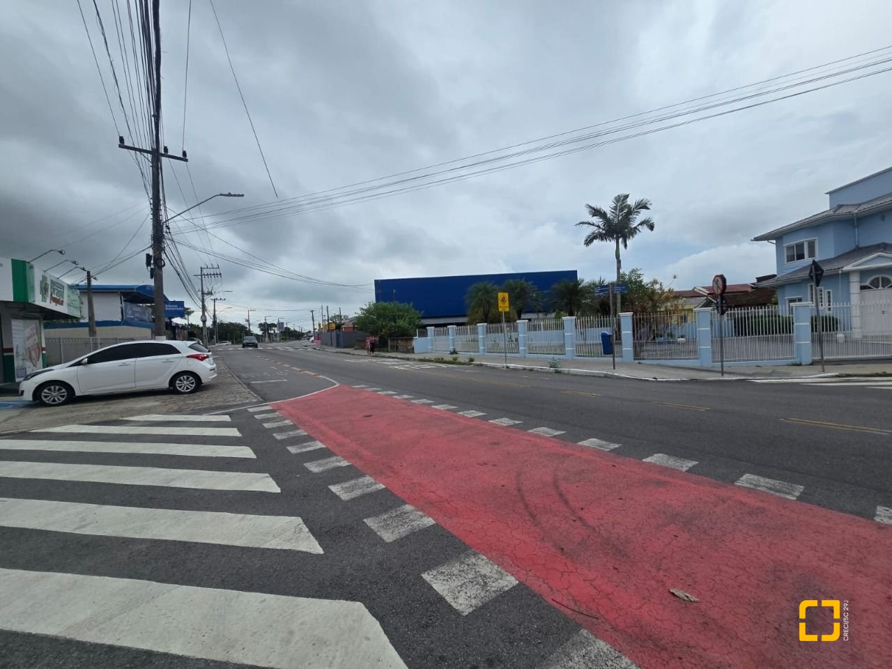 Terreno com 1292m², no bairro Carianos em Florianópolis