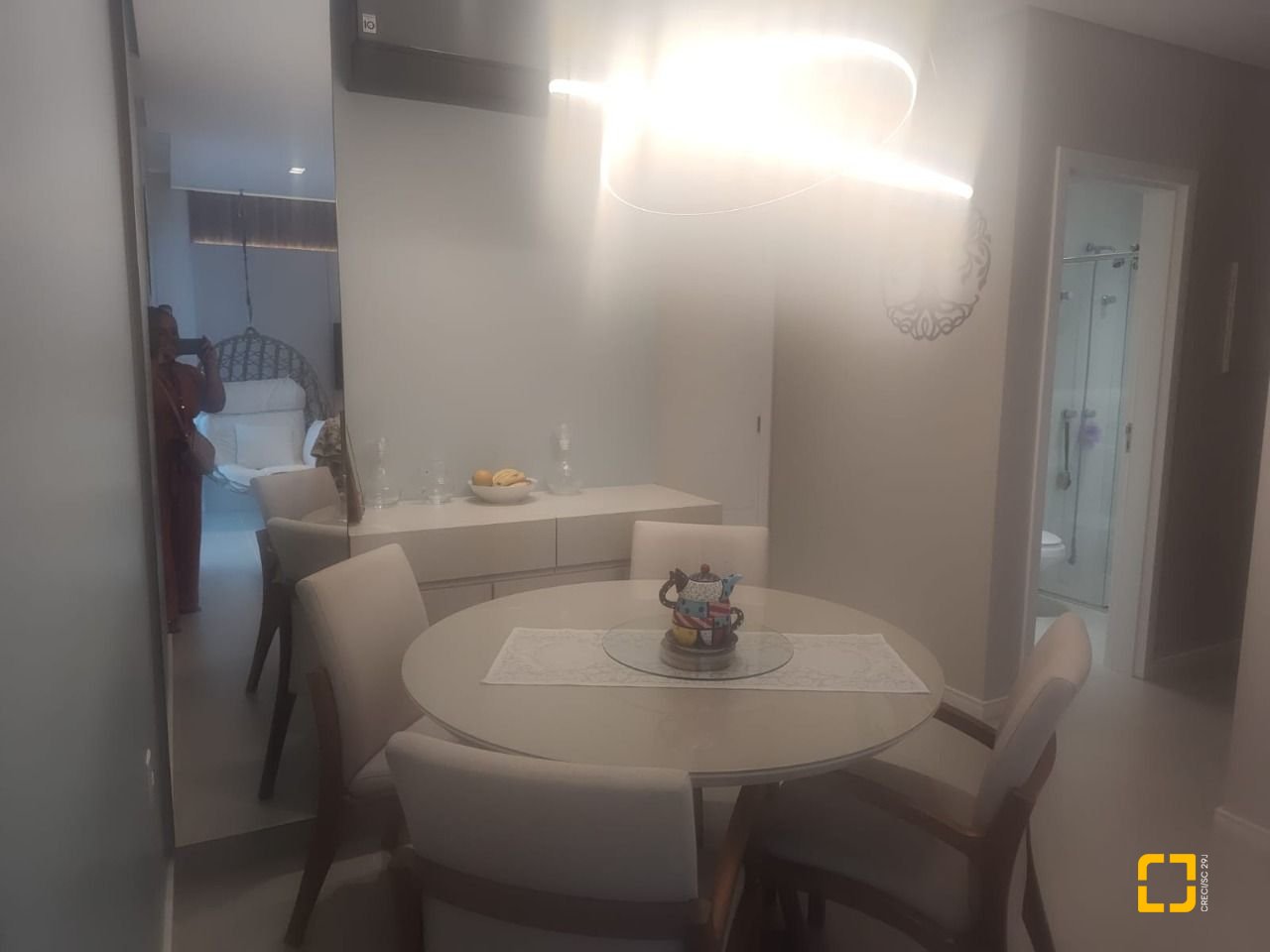 Apartamento com 72m², 3 quartos (sendo 1 suíte), 2 garagens, no bairro João Paulo em Florianópolis