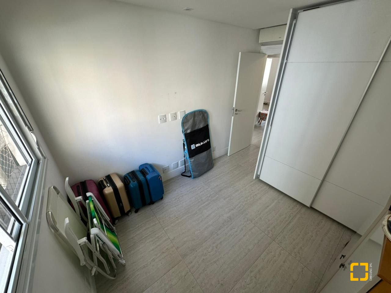 Apartamento com 117m², 4 quartos (sendo 1 suíte), 1 garagem, no bairro Parque São Jorge em Florianópolis