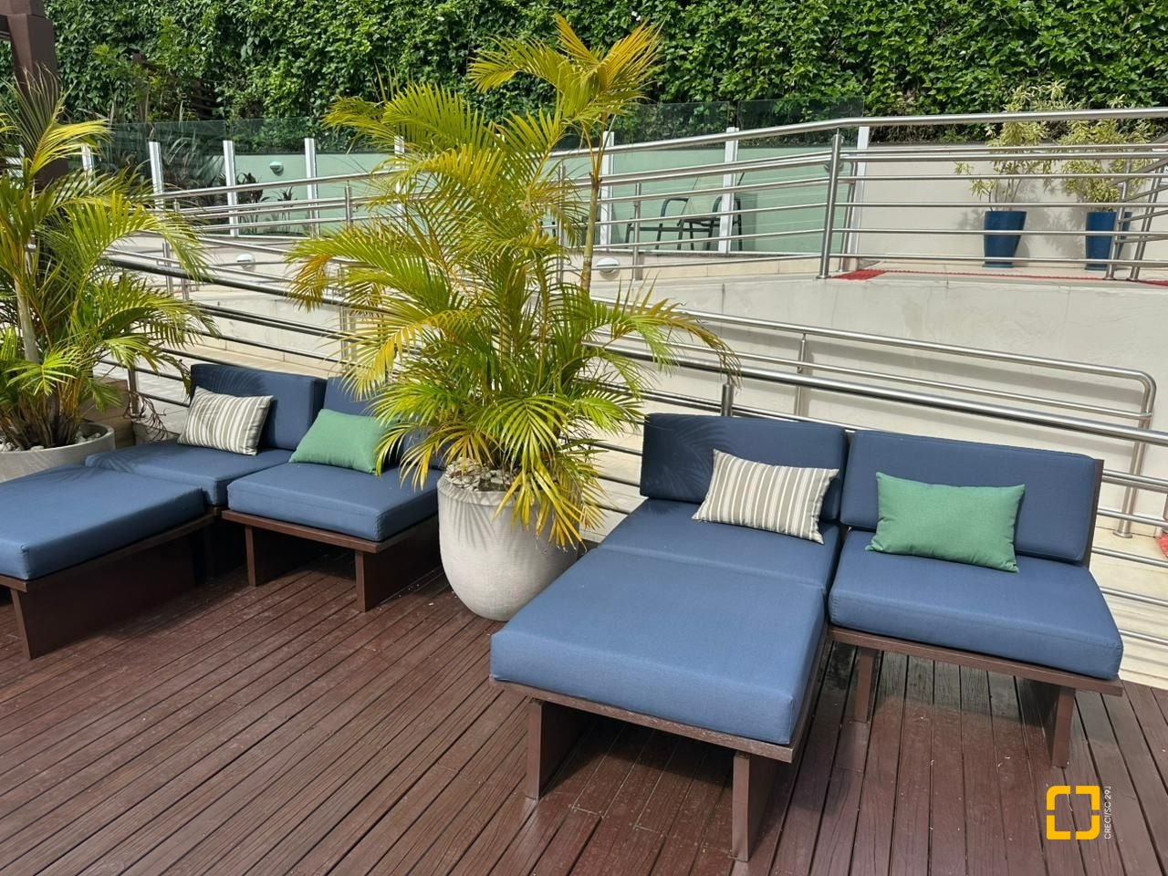 Apartamento com 117m², 4 quartos (sendo 1 suíte), 1 garagem, no bairro Parque São Jorge em Florianópolis