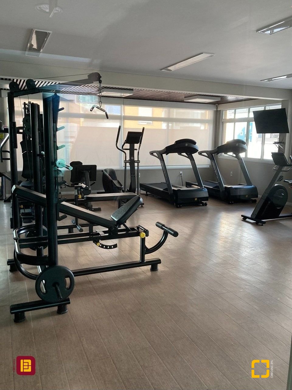 Apartamento com 117m², 4 quartos (sendo 1 suíte), 1 garagem, no bairro Parque São Jorge em Florianópolis
