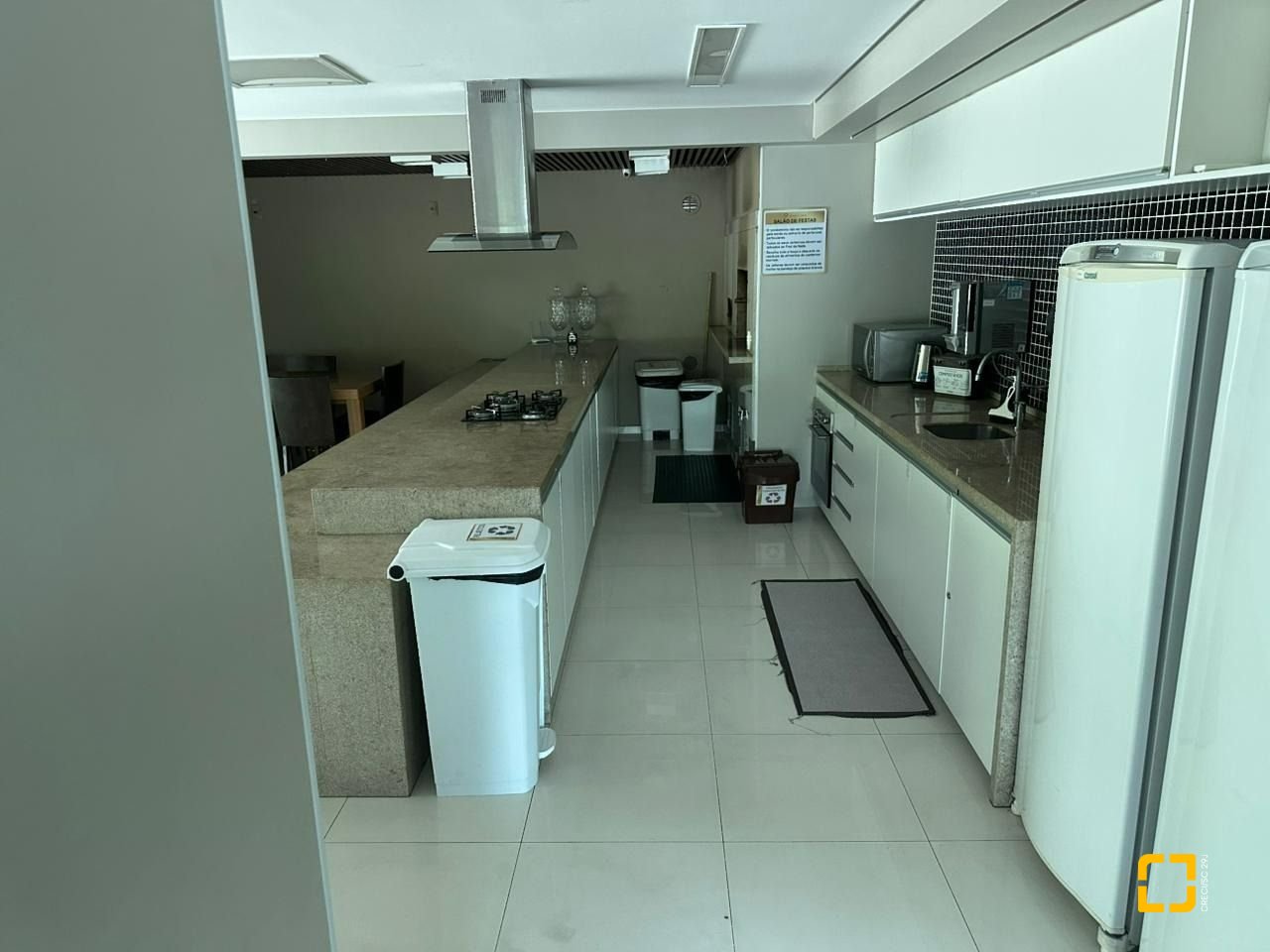 Apartamento com 117m², 4 quartos (sendo 1 suíte), 1 garagem, no bairro Parque São Jorge em Florianópolis