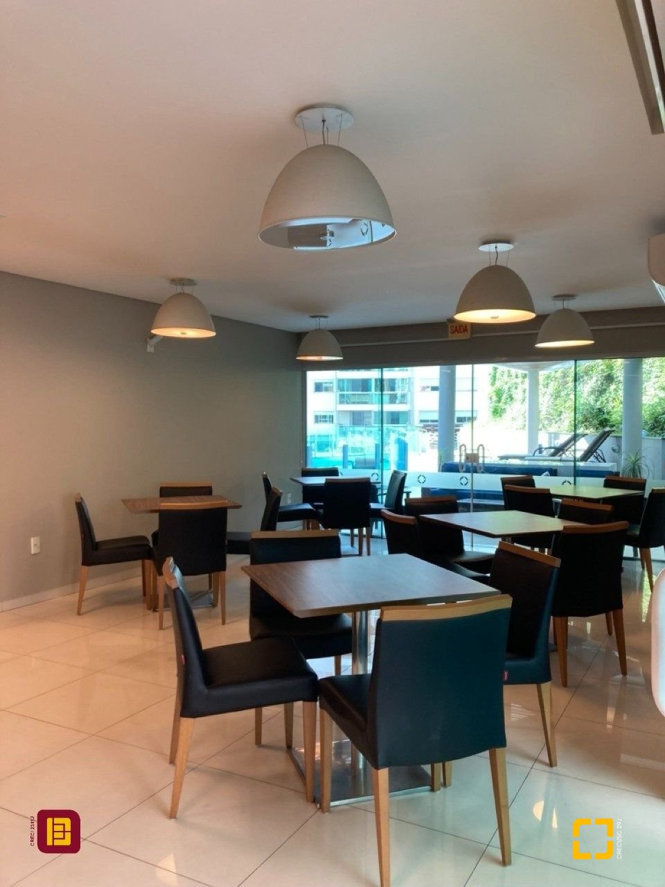 Apartamento com 117m², 4 quartos (sendo 1 suíte), 1 garagem, no bairro Parque São Jorge em Florianópolis