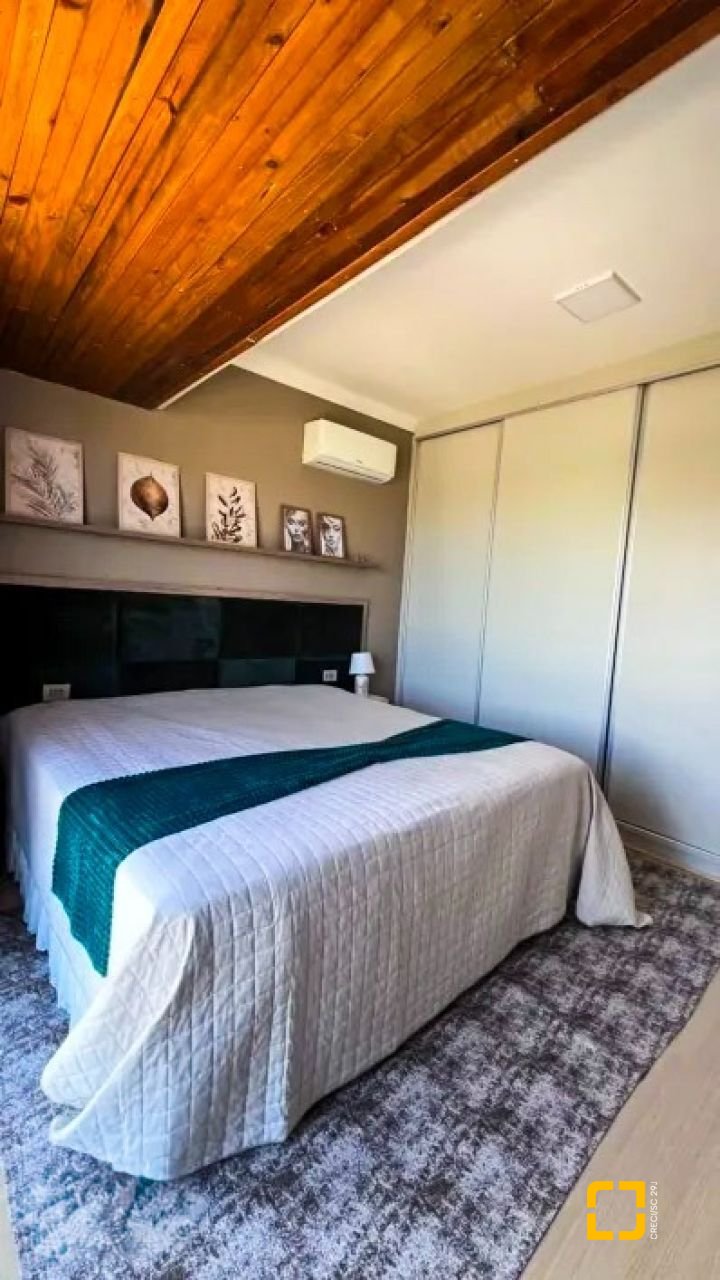 Casa com 100m², 4 quartos (sendo 1 suíte), 2 garagens, no bairro Ingleses em Florianópolis
