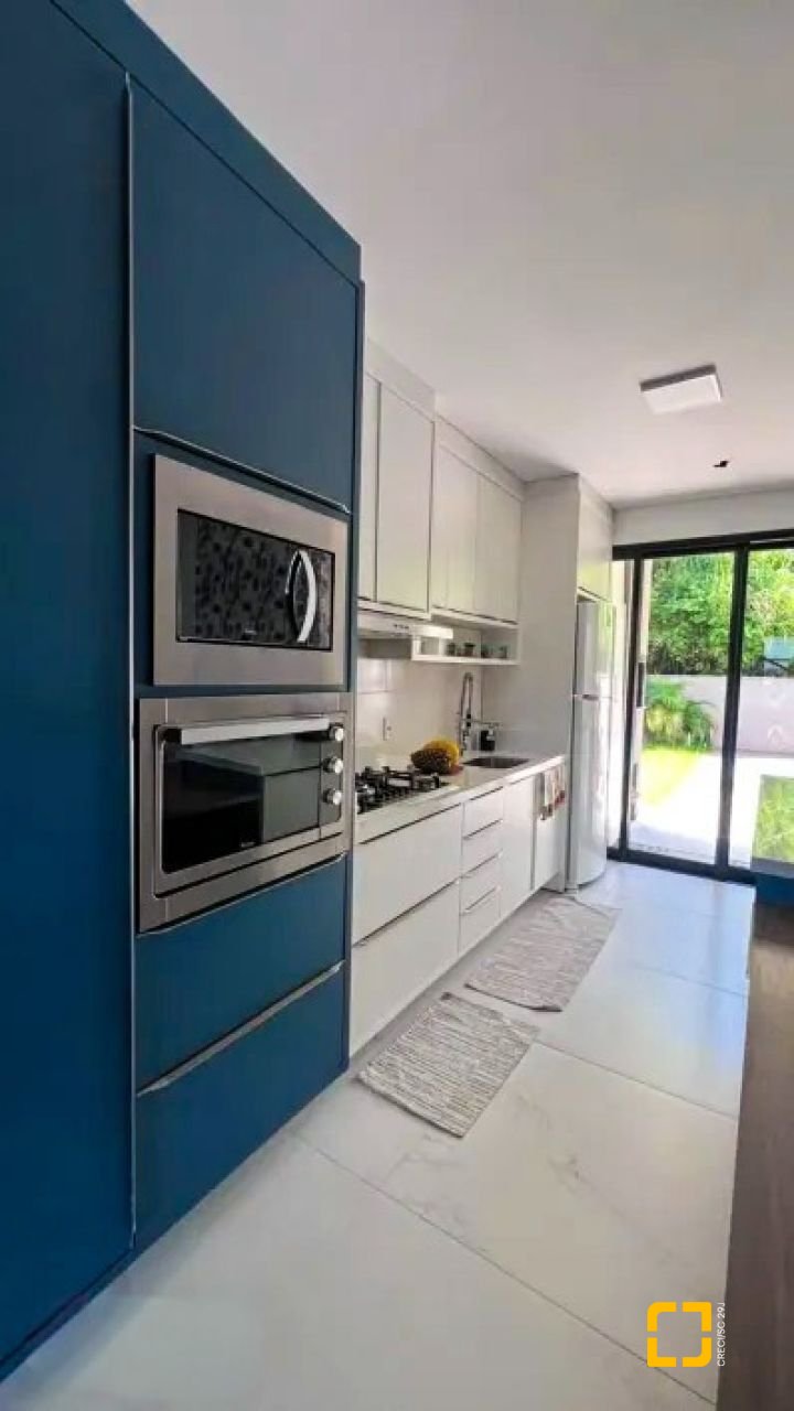 Casa com 100m², 4 quartos (sendo 1 suíte), 2 garagens, no bairro Ingleses em Florianópolis
