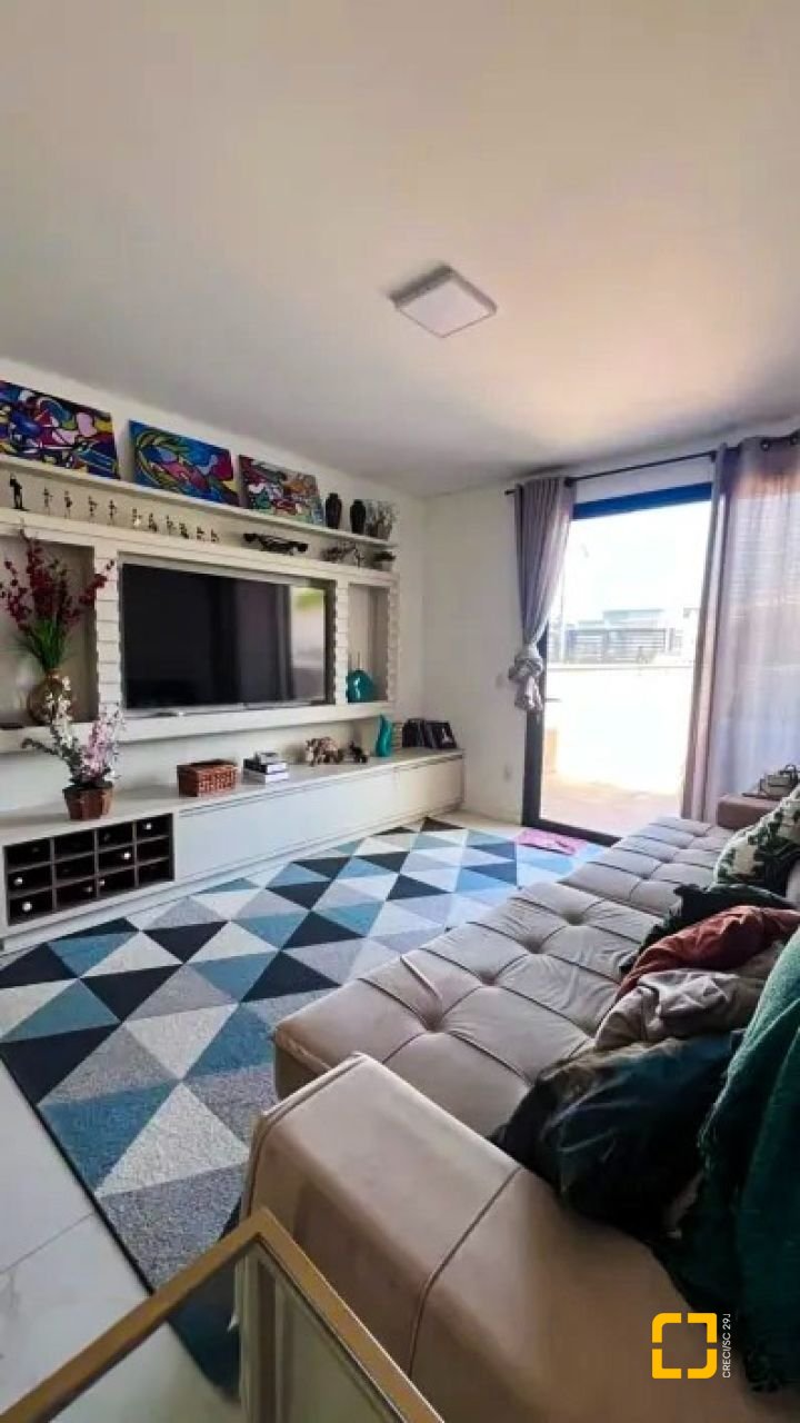 Casa com 100m², 4 quartos (sendo 1 suíte), 2 garagens, no bairro Ingleses em Florianópolis