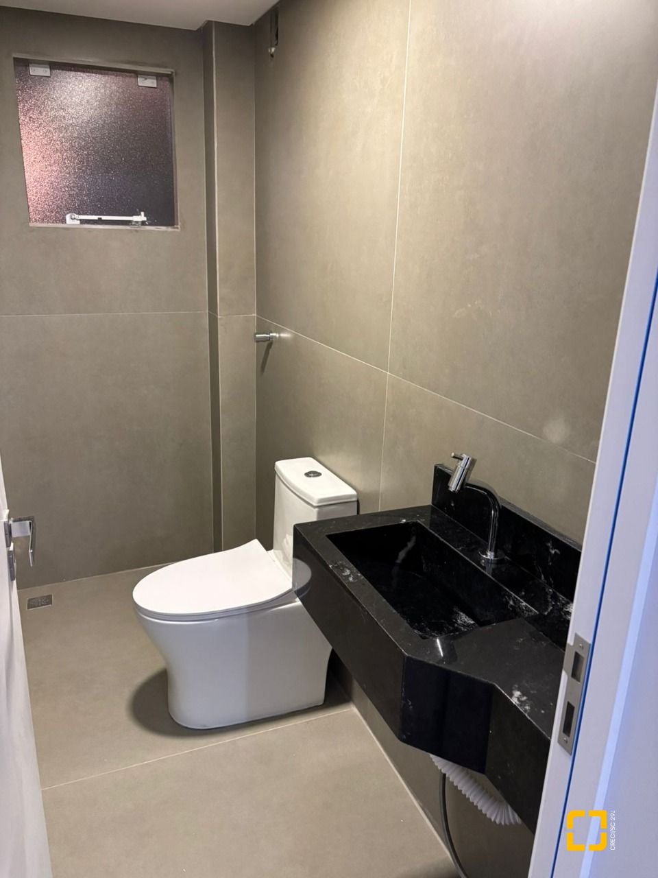 Apartamento com 70m², 3 quartos (sendo 1 suíte), 1 garagem, no bairro Ingleses em Florianópolis