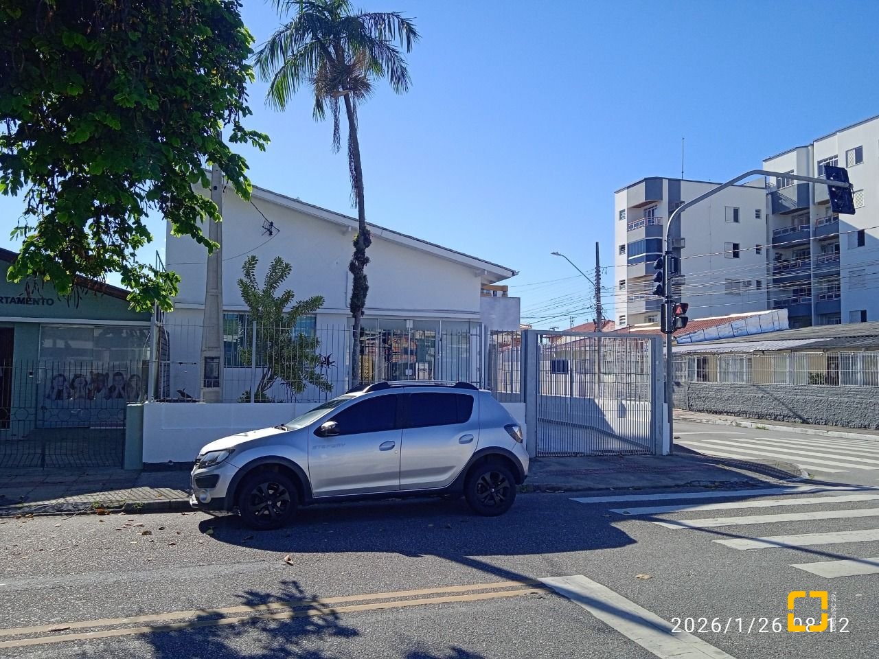 Casa com 160m², 2 quartos, 2 garagens, no bairro Balneário em Florianópolis