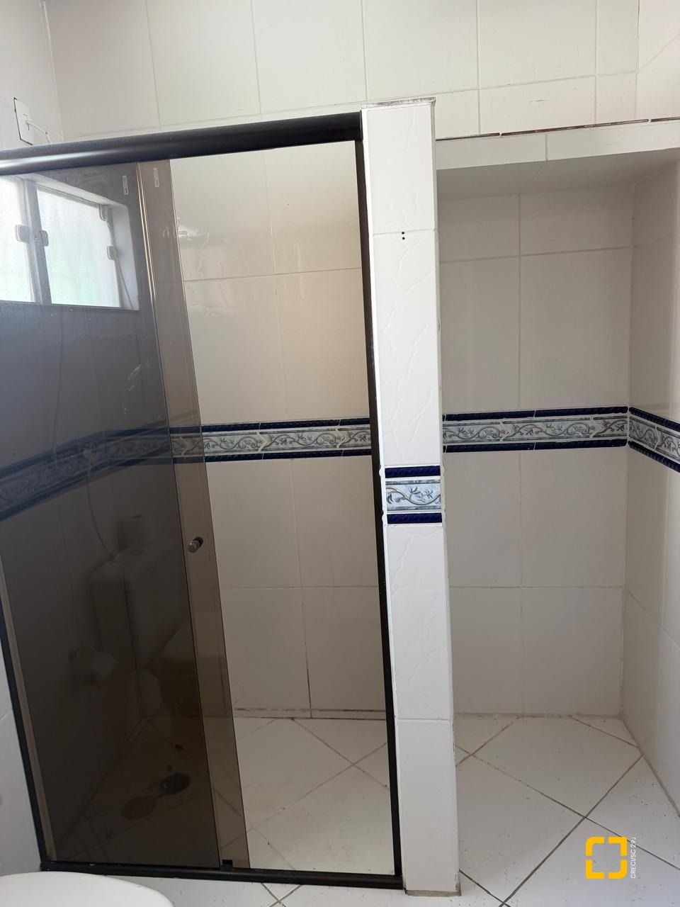 Casa com 160m², 2 quartos, 2 garagens, no bairro Balneário em Florianópolis