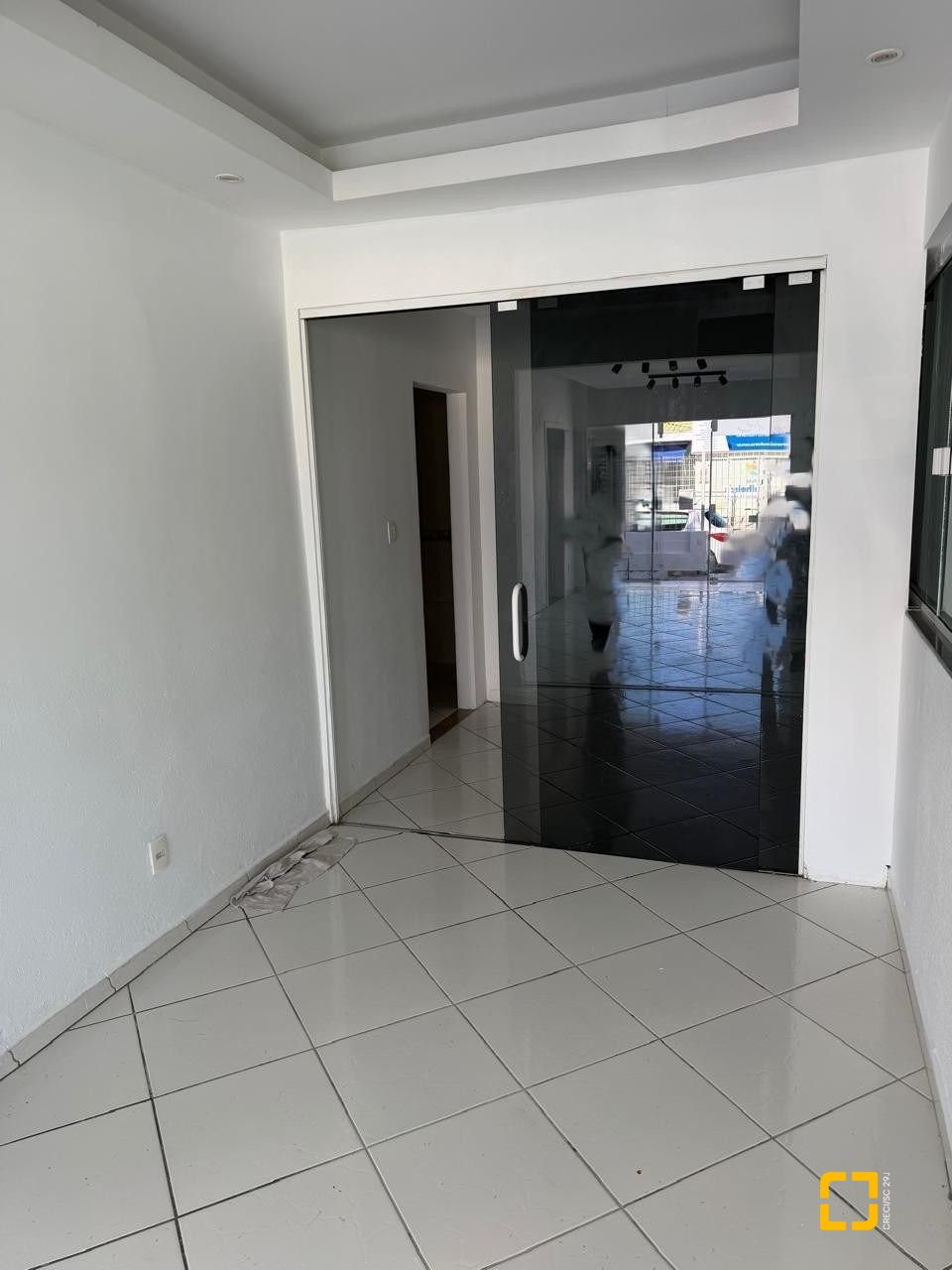 Casa com 160m², 2 quartos, 2 garagens, no bairro Balneário em Florianópolis