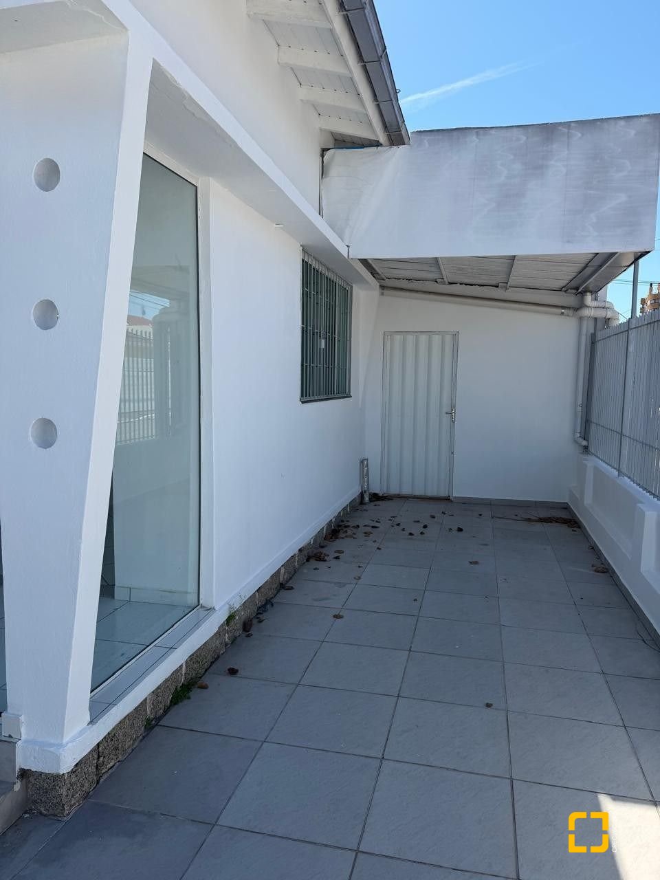 Casa com 160m², 2 quartos, 2 garagens, no bairro Balneário em Florianópolis