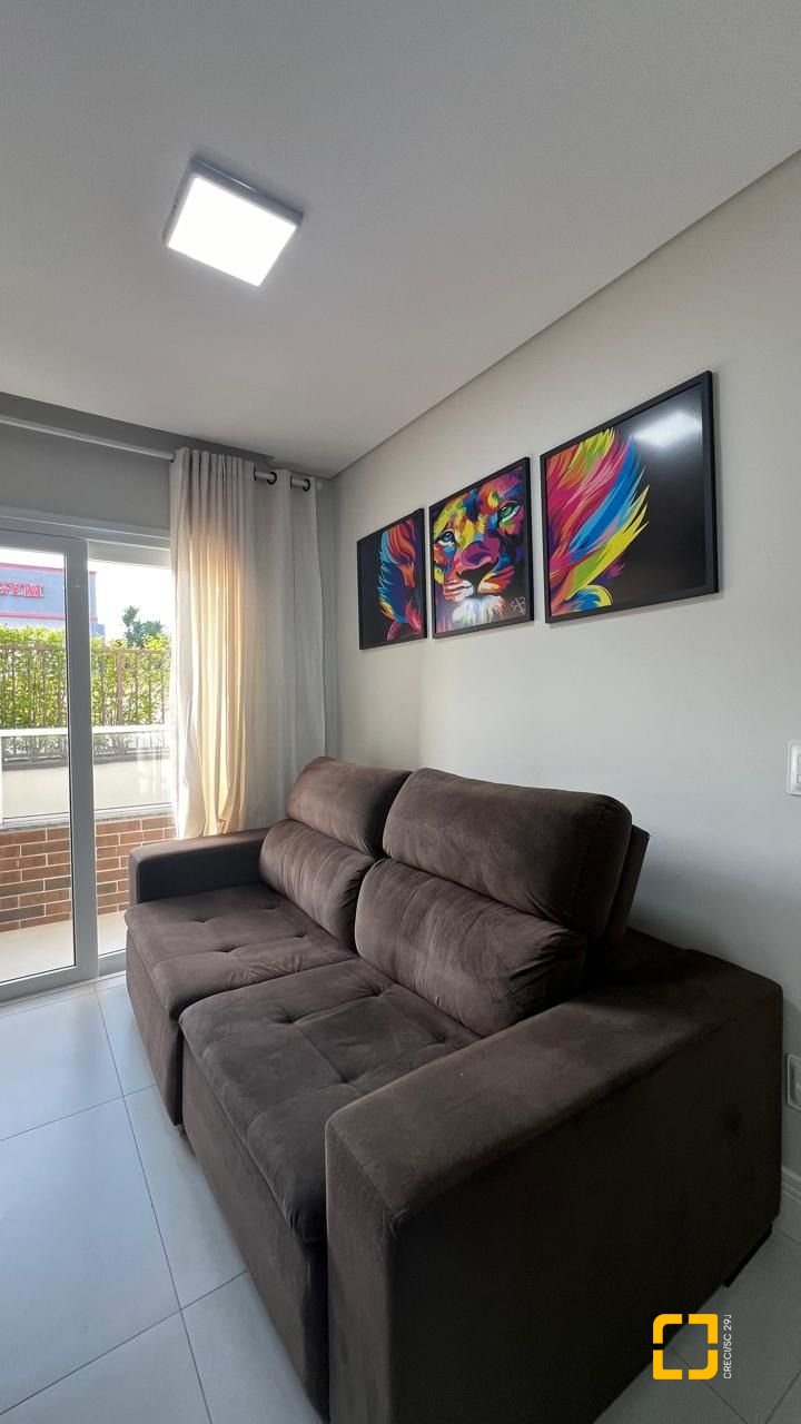 Apartamento com 42m², 1 quarto, 2 garagens, no bairro Córrego Grande em Florianópolis