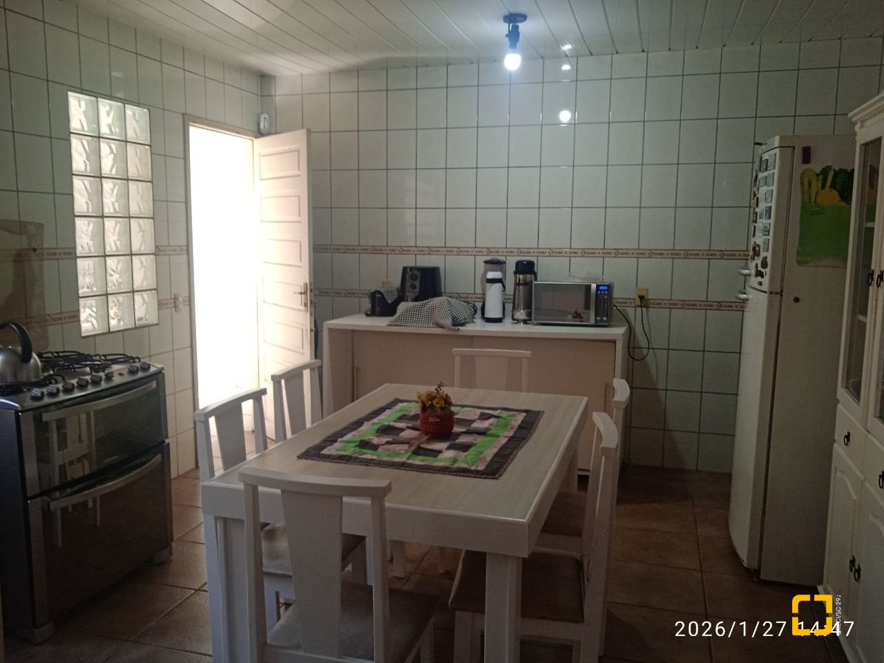 Casa com 220m², 7 quartos (sendo 2 suítes), 2 garagens, no bairro Itaguaçu em Florianópolis