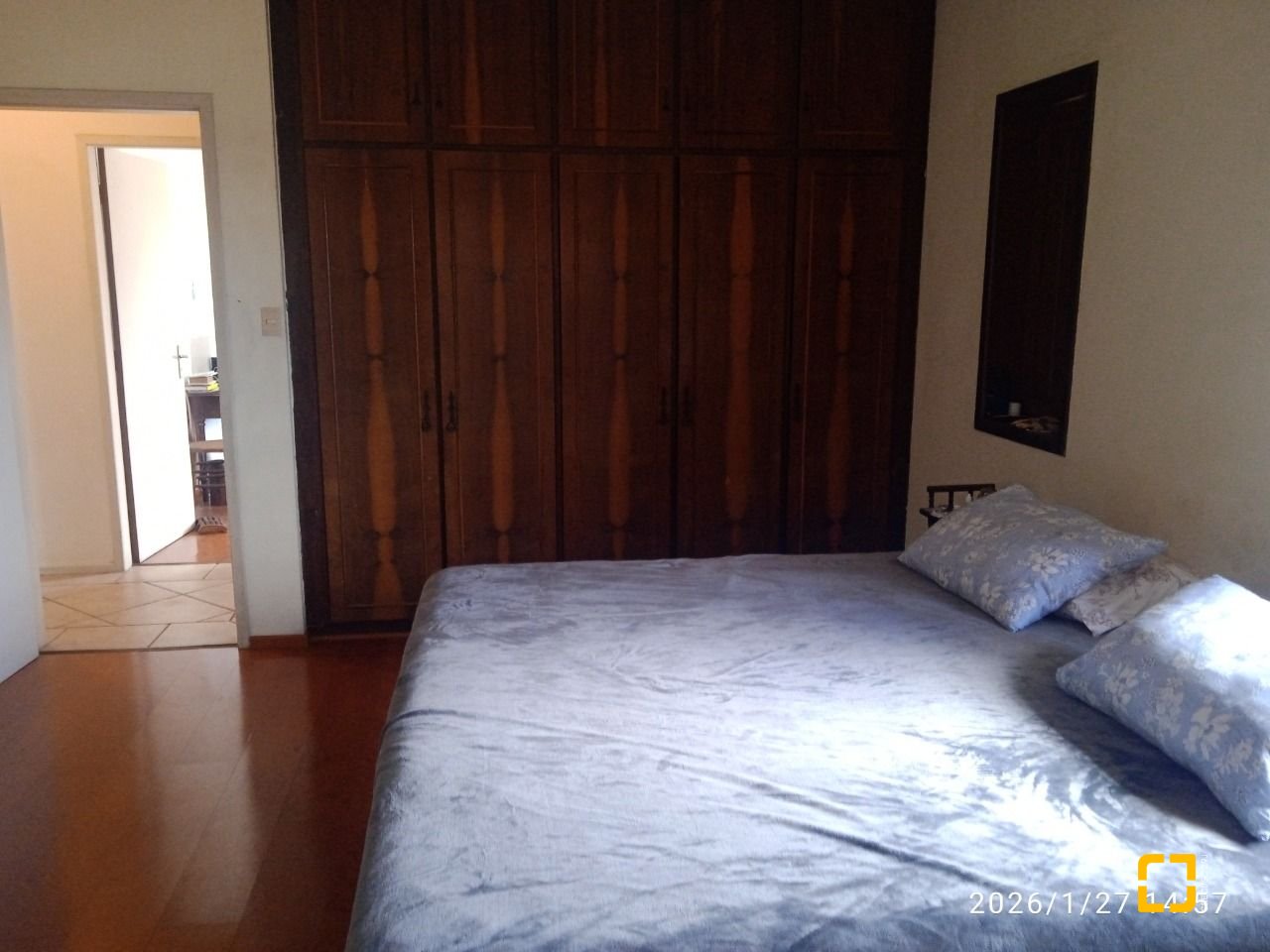 Casa com 220m², 7 quartos (sendo 2 suítes), 2 garagens, no bairro Itaguaçu em Florianópolis
