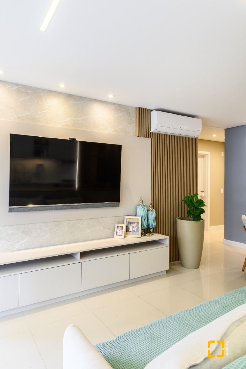 Apartamento com 95m², 4 quartos (sendo 1 suíte), 2 garagens, no bairro Itacorubi em Florianópolis