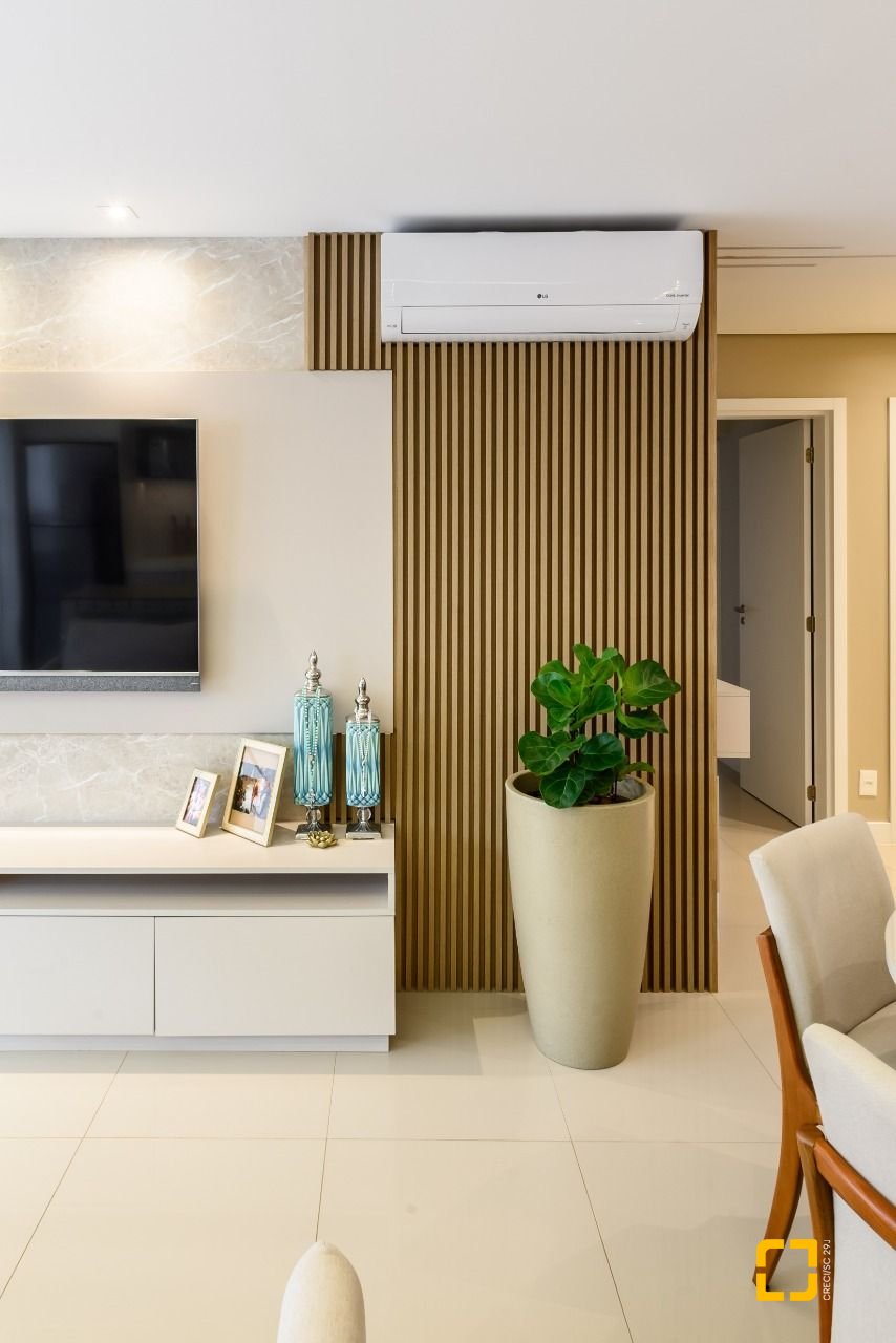 Apartamento com 95m², 4 quartos (sendo 1 suíte), 2 garagens, no bairro Itacorubi em Florianópolis